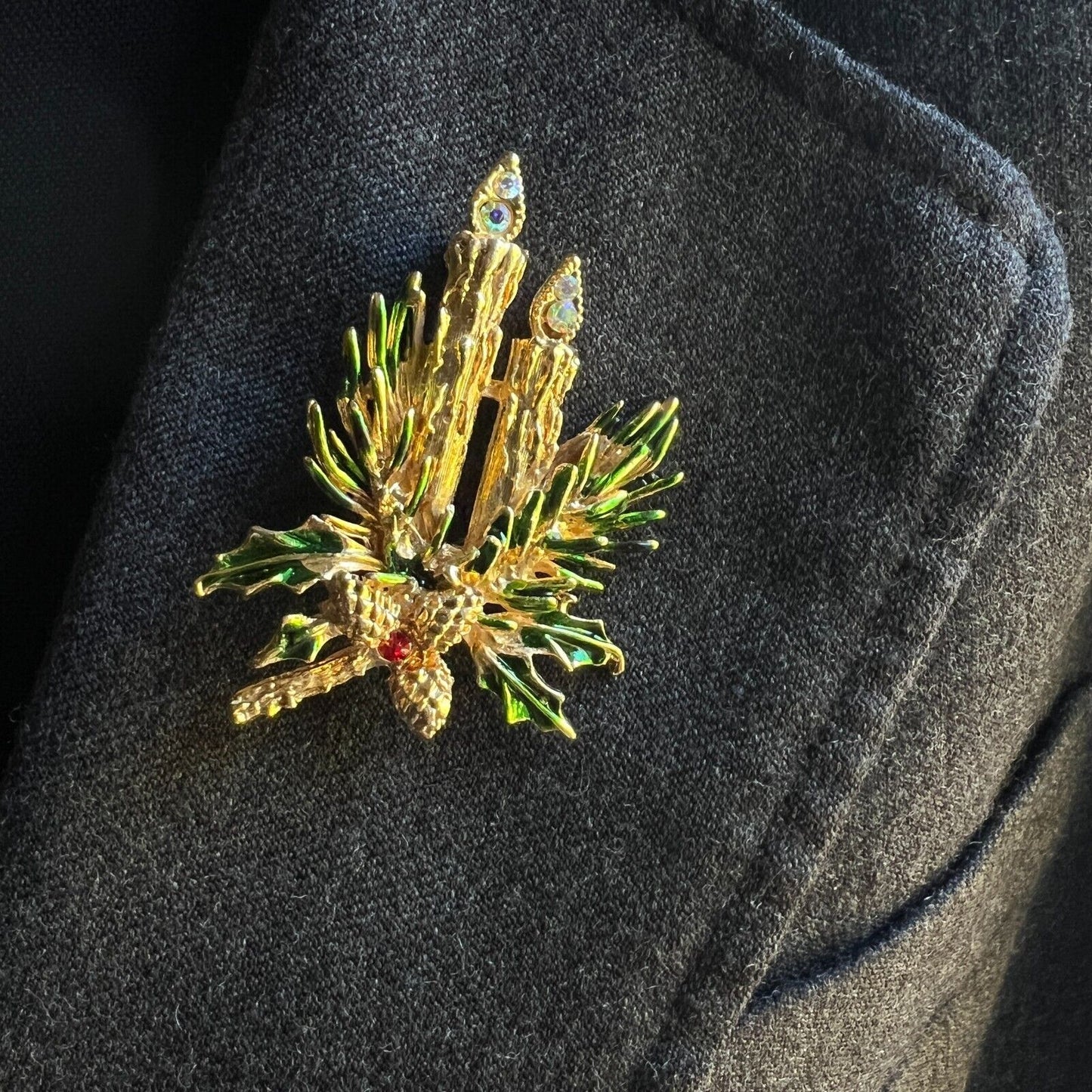 Vintage Christmas Candlestick w Green Leaves & Gold Pine Cones Brooch Pin