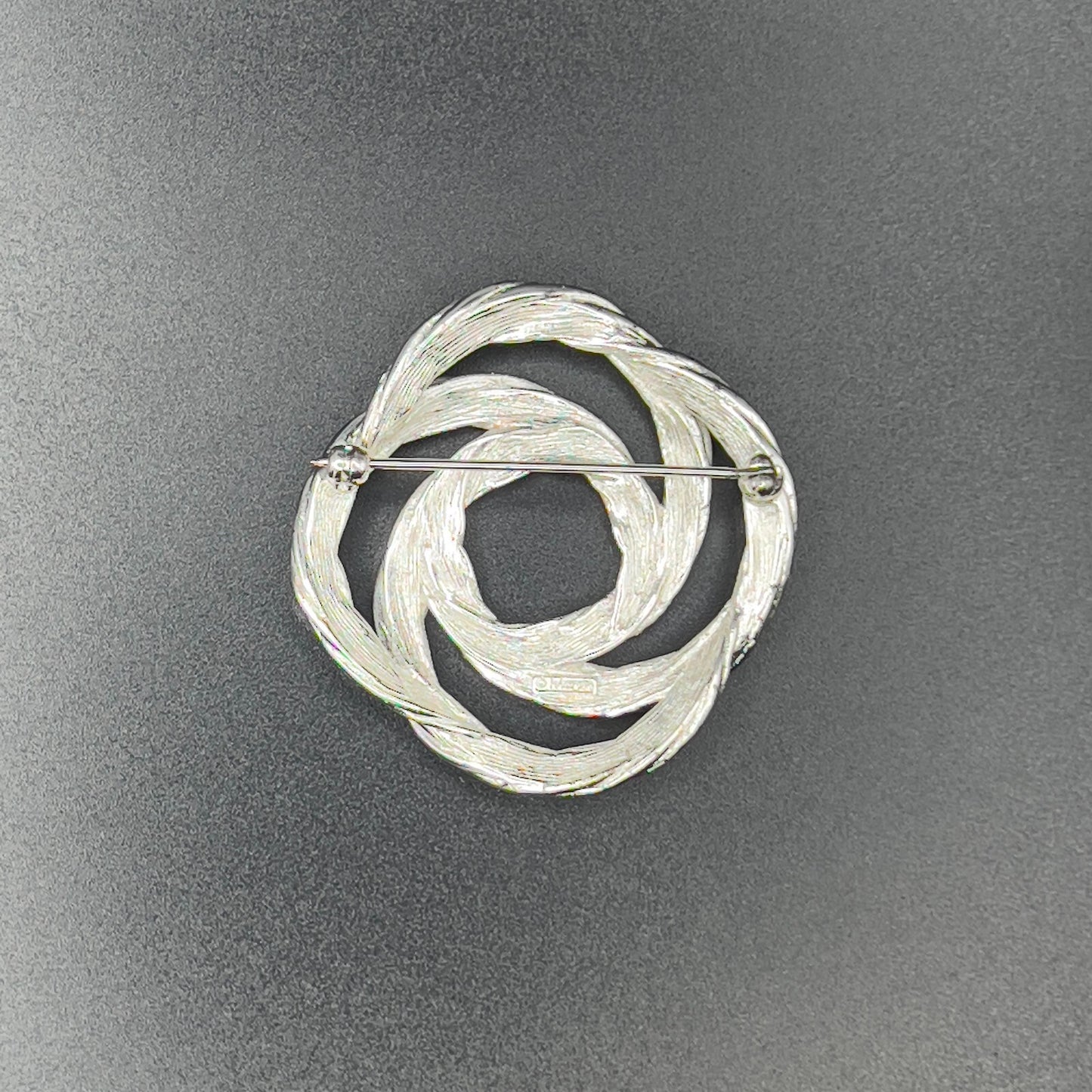 Vintage Beautiful Monet Signed Twisted Knot Silver-Toned Textured Brooch Pin