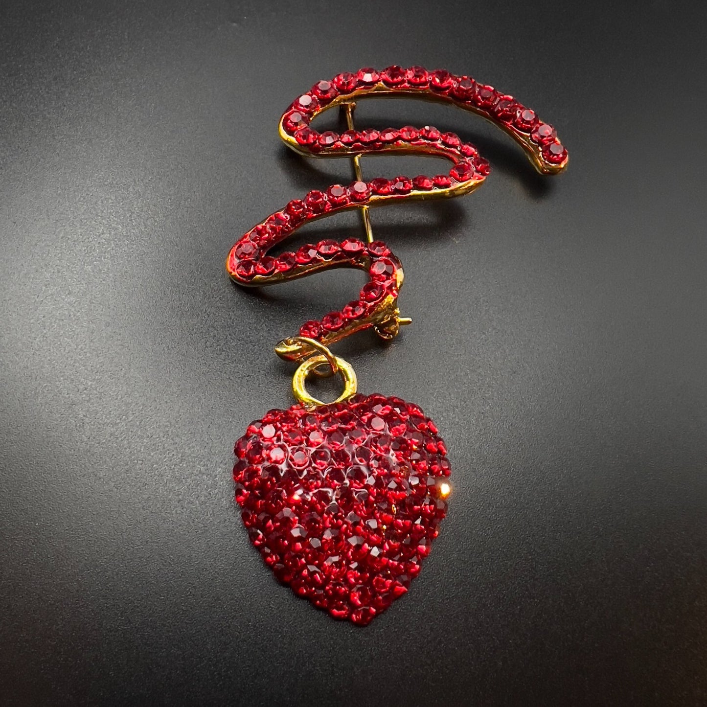 Vintage Movable Heart Brooch Gold-Toned Ruby Red Rhinestones Sparkly Large Pin