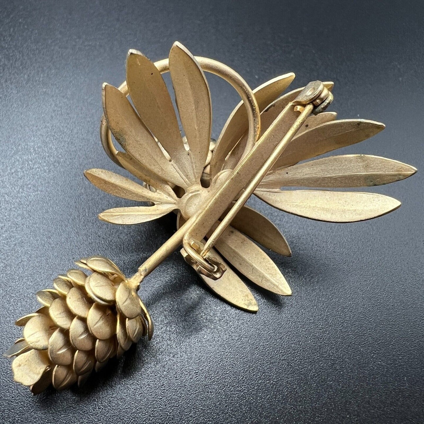 Vintage Gold-Toned Shinny Matte Finished Leaves and Pinecones Brooch Pin