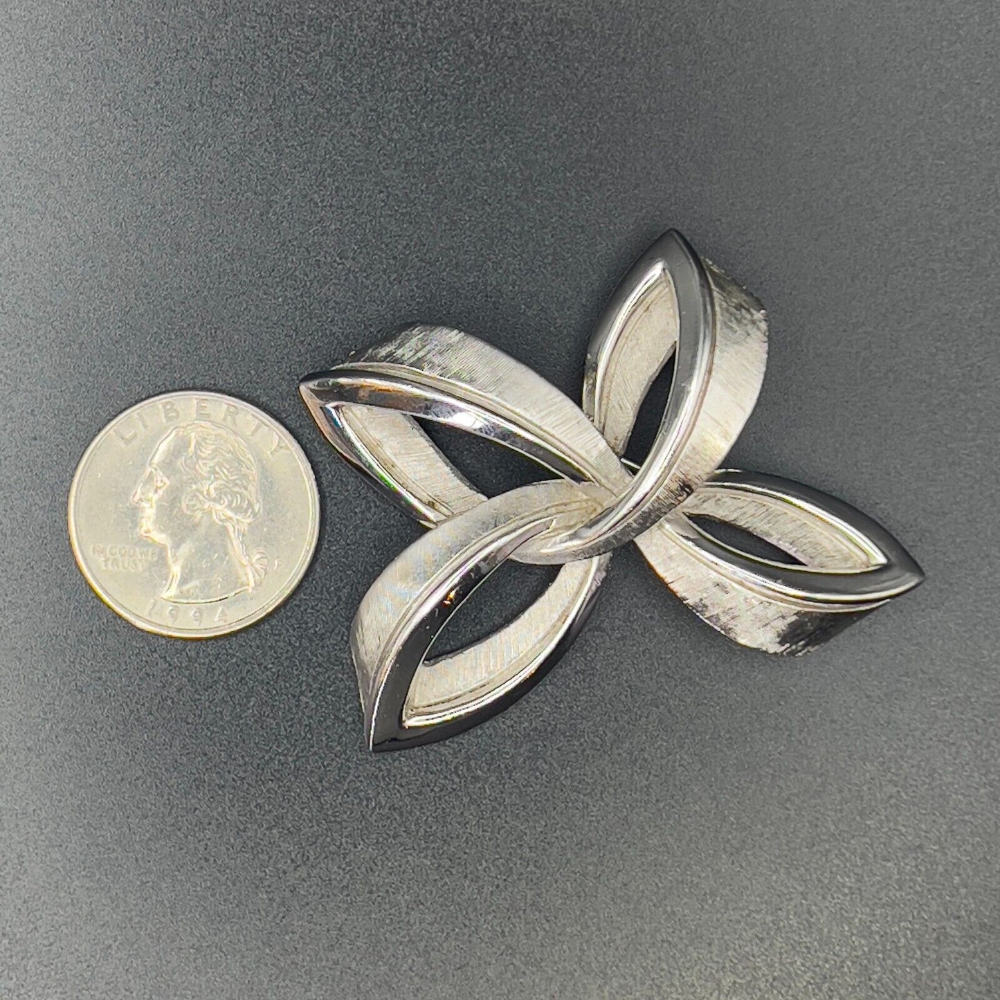 Vintage Signed Trifari Silver-Toned Classic Brushed/Shiny Ribbon Bow Brooch Pin