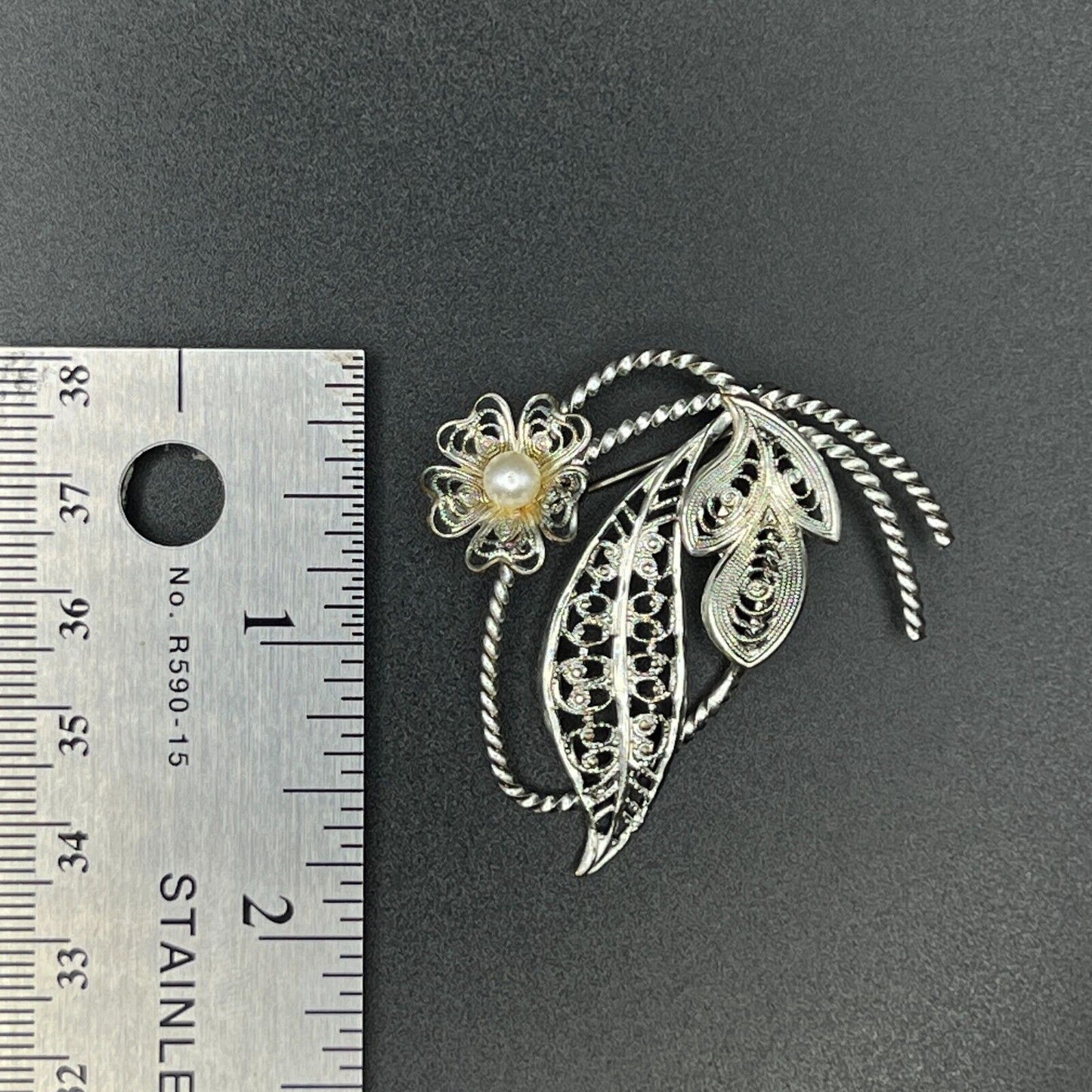 Vintage Western Germany Silver-Toned Filigree Leaves w a Faux Pearl Brooch Pin