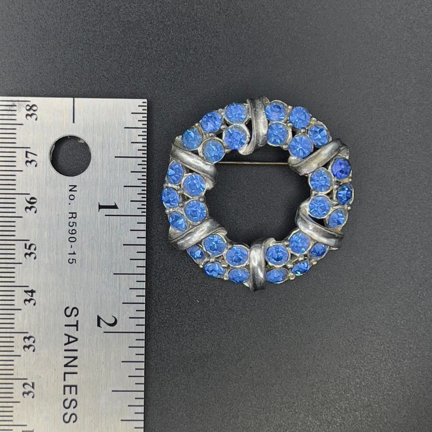 Vintage Sparkling Silver-Toned Blue Rhinestones Ribbon Wreath Brooch Pin