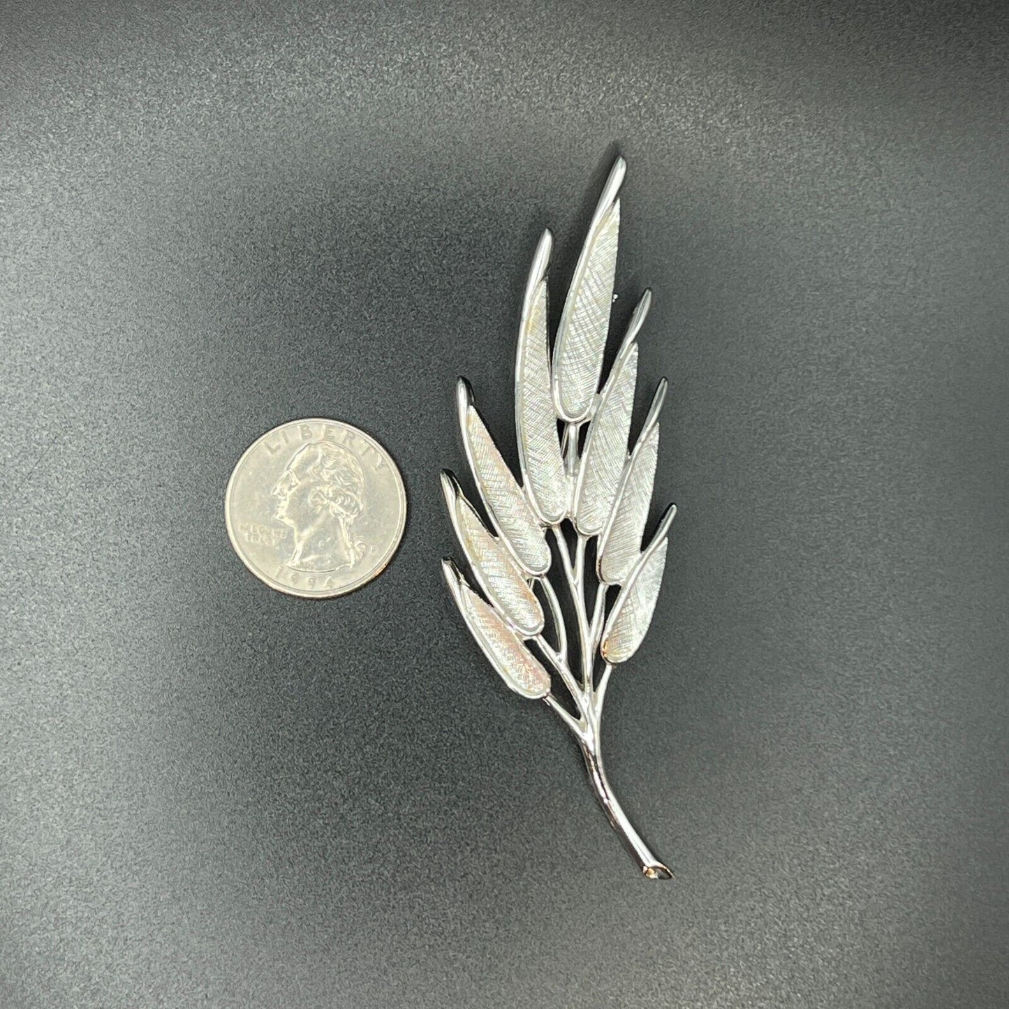 Vintage Large Signed Judy Lee Silver-Toned Leaf Brooch Pin
