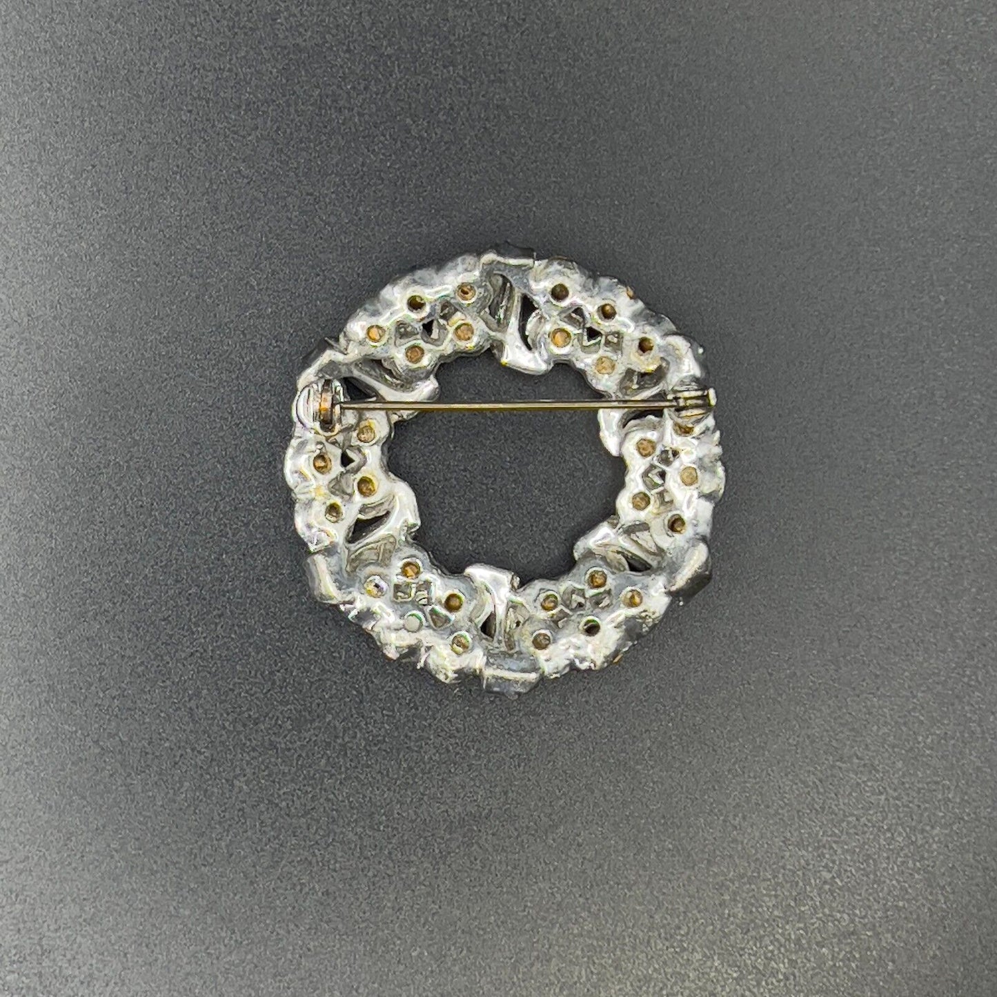Vintage Sparkling Silver-Toned Blue Rhinestones Ribbon Wreath Brooch Pin