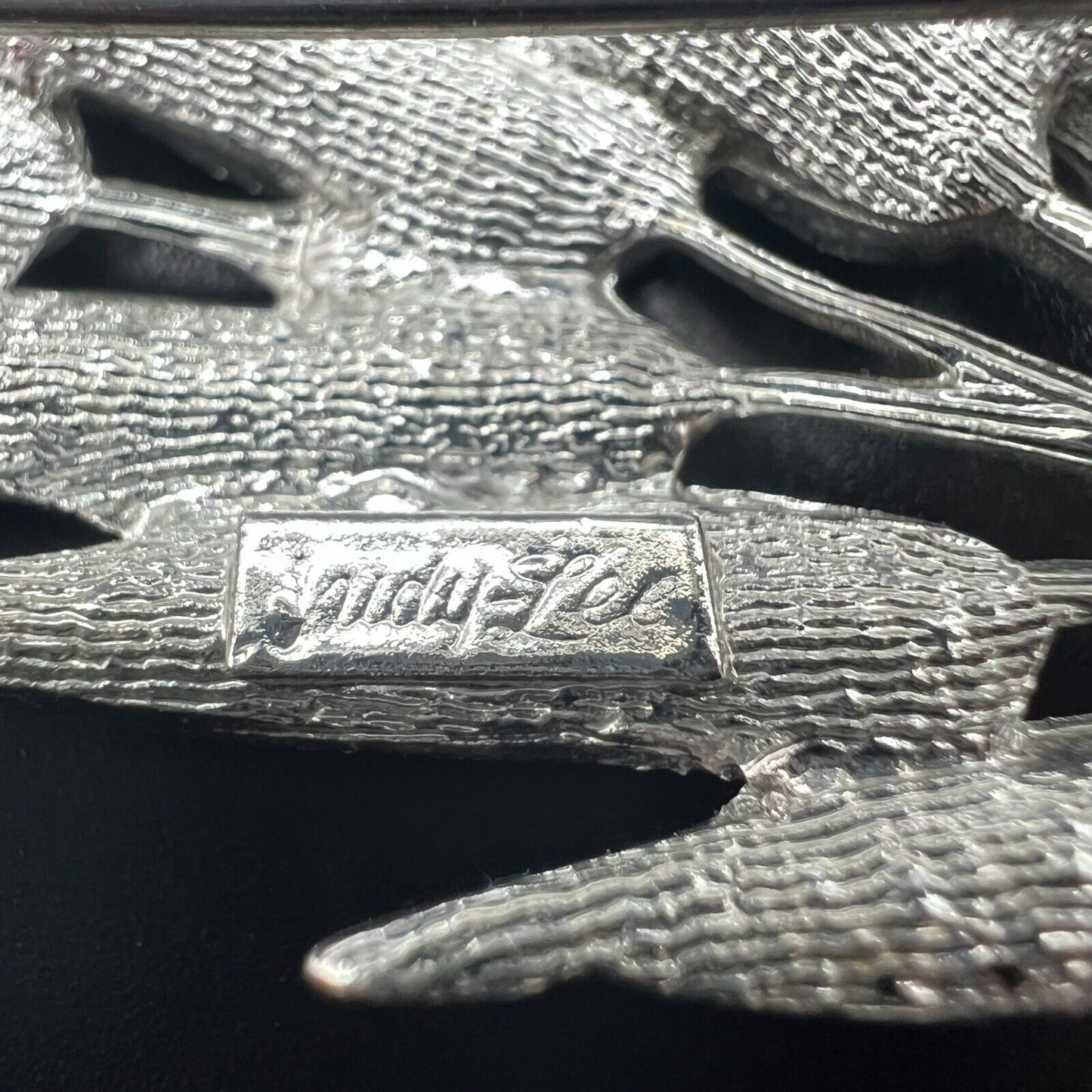Vintage Large Signed Judy Lee Silver-Toned Leaf Brooch Pin