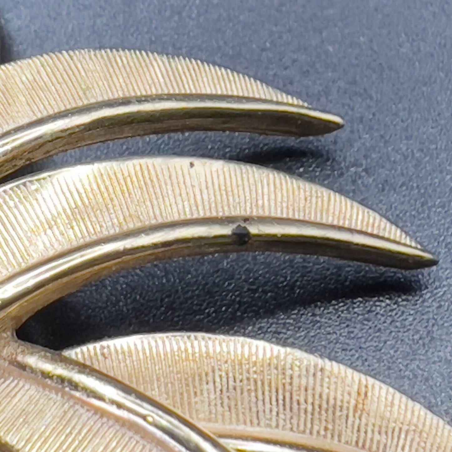 Vintage Trifari Gold-Tone Pinwheel Starburst Brooch Pin - Mid-Century Jewelry