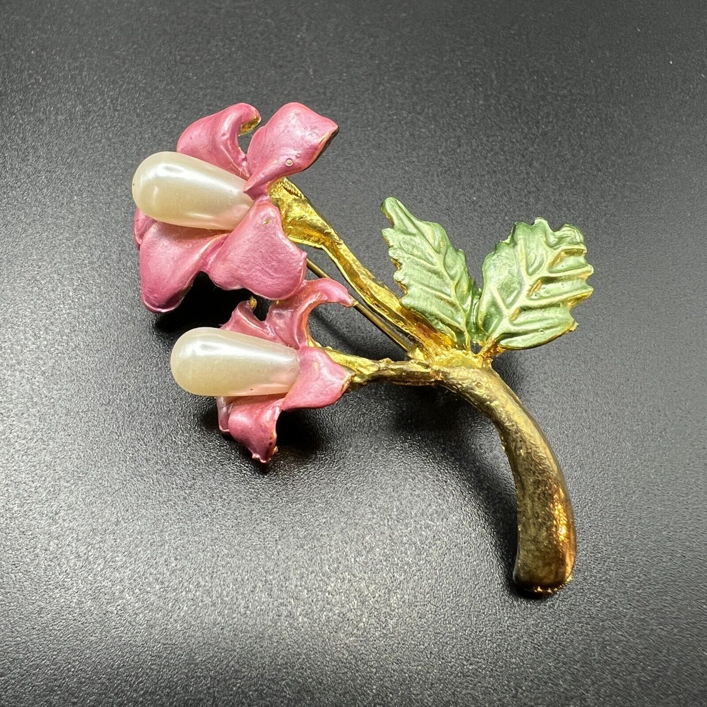 Vintage Gold-Toned Rose Pink & Green Enameled & Faux Pearl Flowers Brooch Pin
