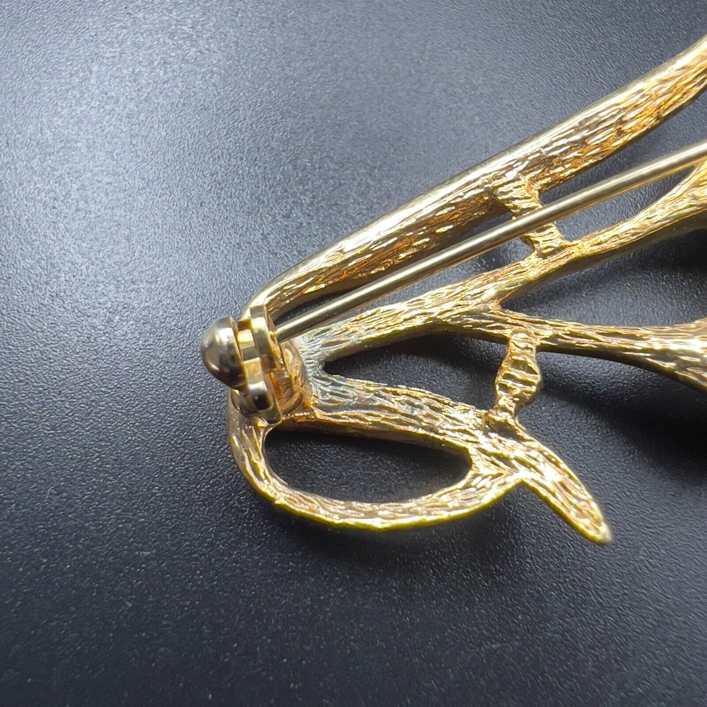 Vintage Gold-Toned Flowers On A Stem w Faux Pearl & Clear Rhinestones Brooch Pin