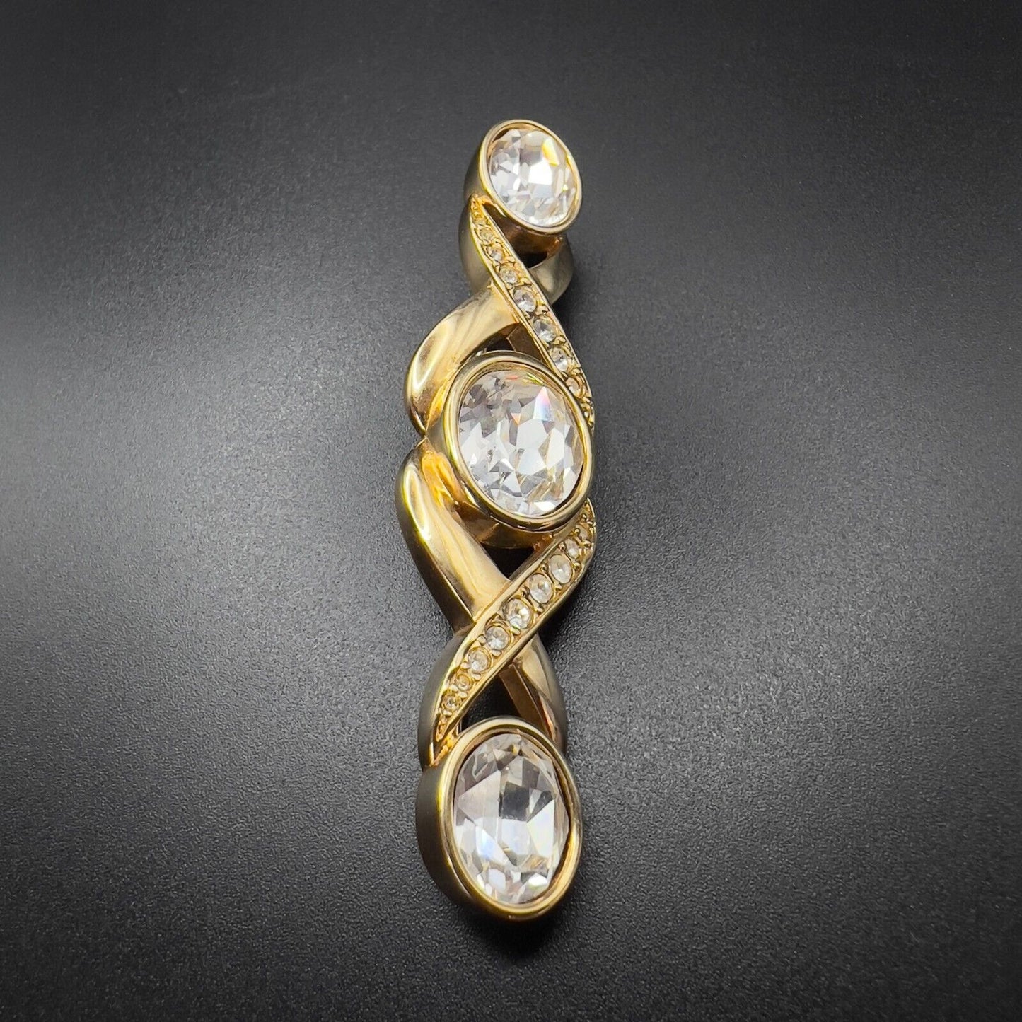 Vintage Multi-Faceted Crystal Clear Rhinestones Gold-Toned Signed SAL Brooch Pin
