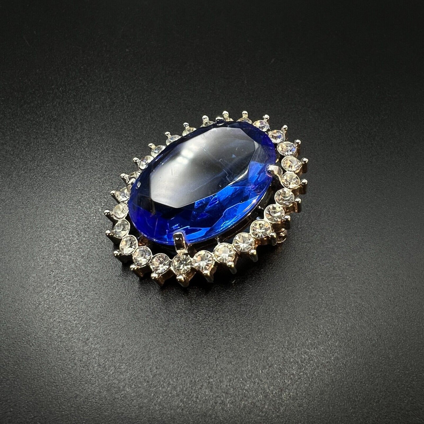 Vintage Sparkling Blue Glass & Clear Rhinestones Silver-Toned Pendant Brooch Pin