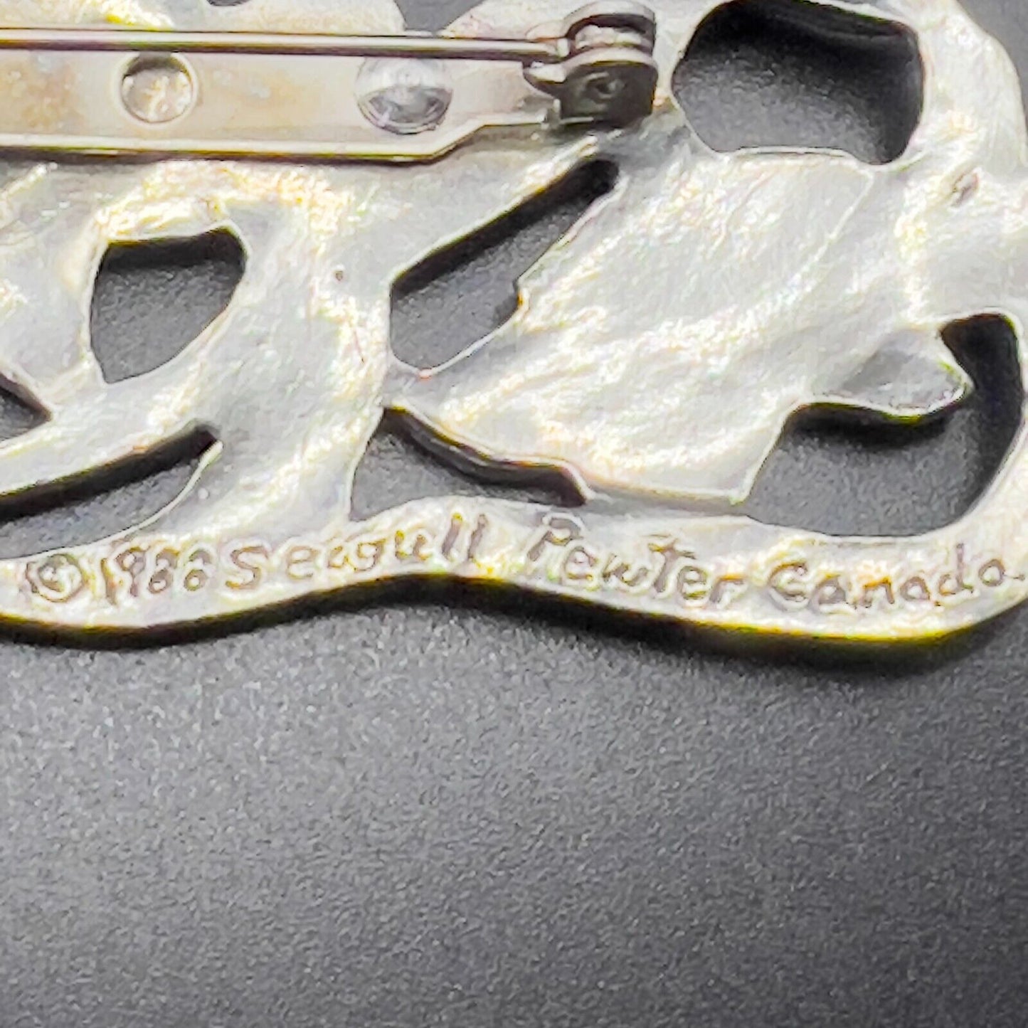 Vintage Signed 1988 Seagull Pewter Canada Flowers Brooch Pin