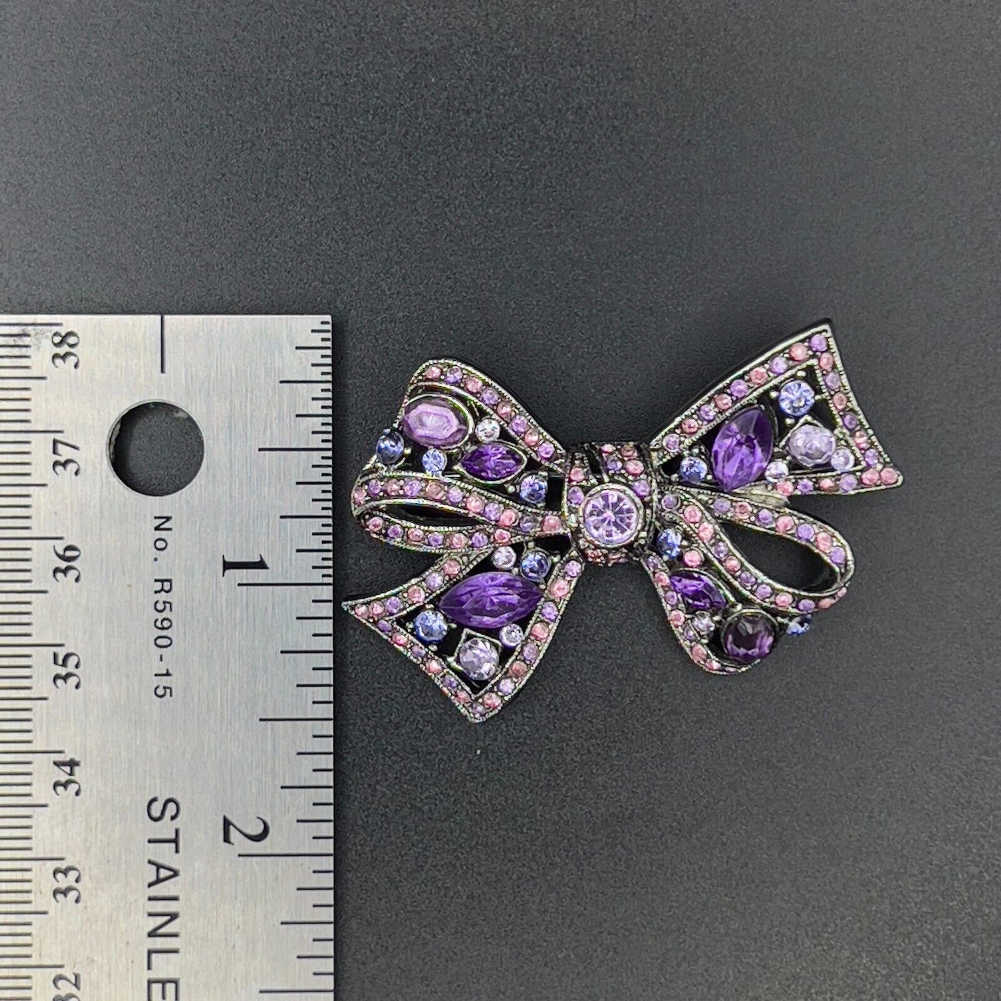 Vintage Unique Silver-Toned Purple/Pink Rhinestones Bow Brooch Pin
