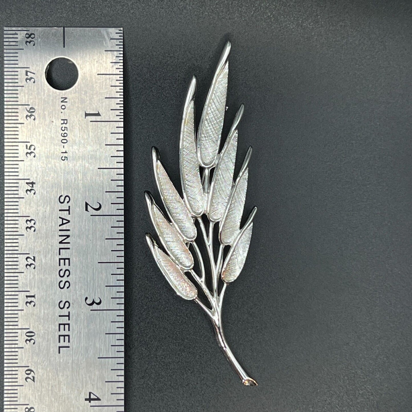 Vintage Large Signed Judy Lee Silver-Toned Leaf Brooch Pin
