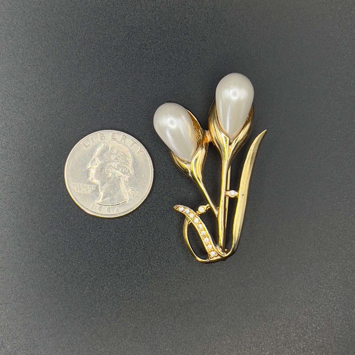 Vintage Gold-Toned Flowers On A Stem w Faux Pearl & Clear Rhinestones Brooch Pin