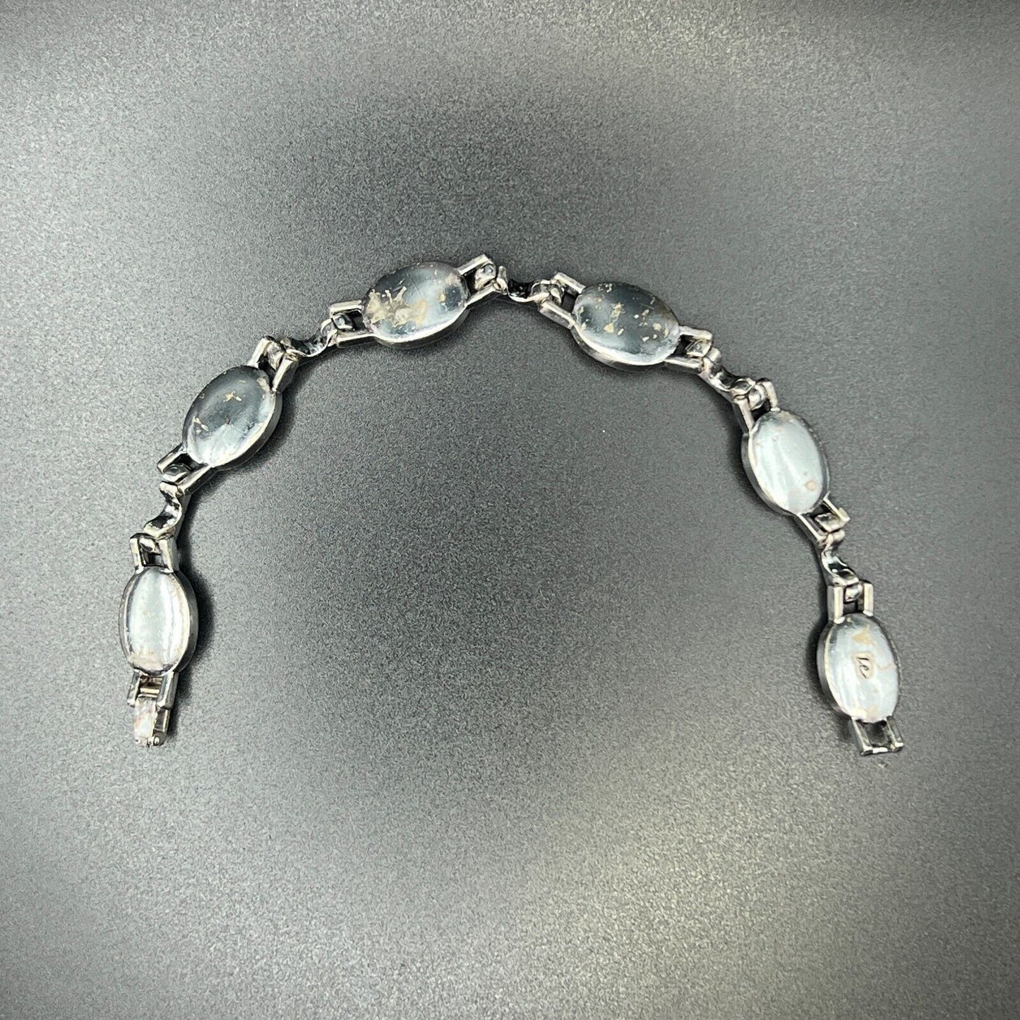 Vintage Elegant Silver-Toned Liz Claiborne Blue Cabochon Link Bracelet