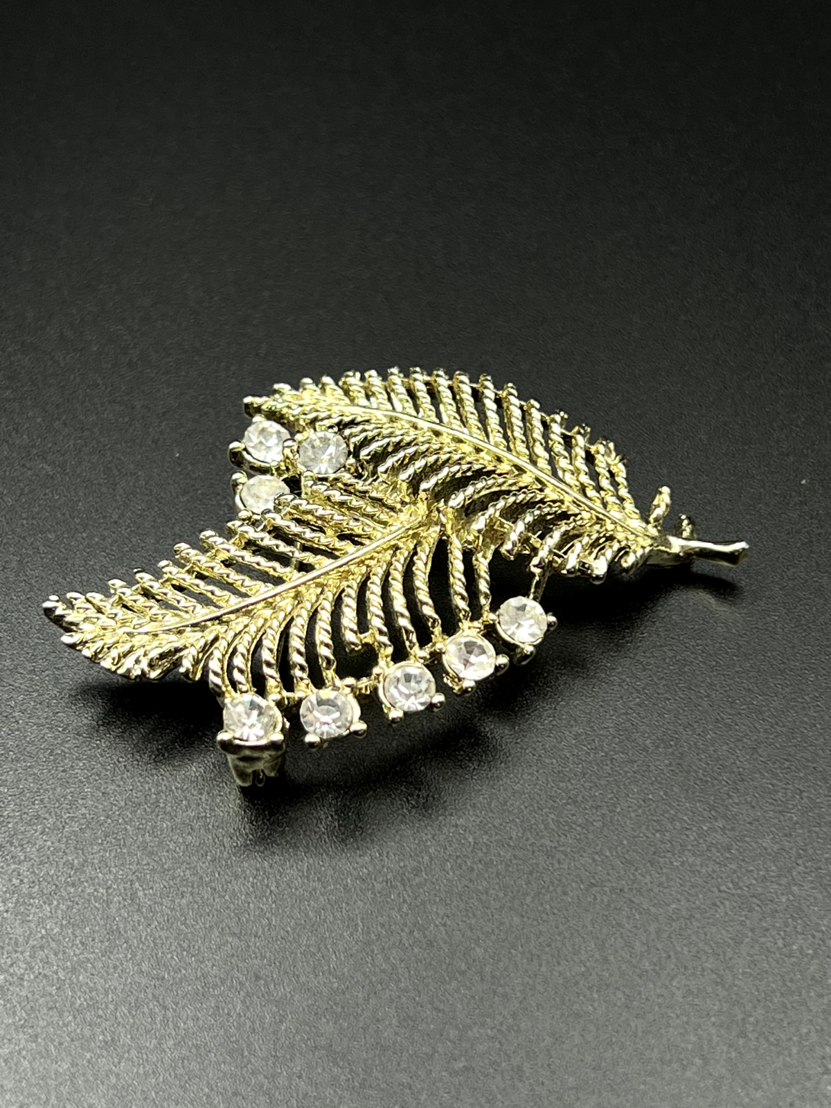 Vintage Gold-Toned Leaf With Glass Crystals Brooch Pin
