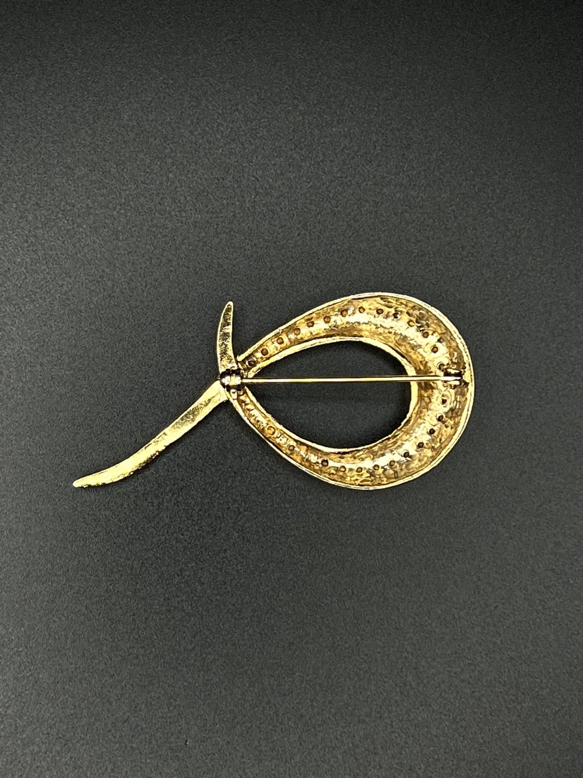 Vintage Elegant Gold-Toned with Clear Sparkling Rhinestones Brooch Pin