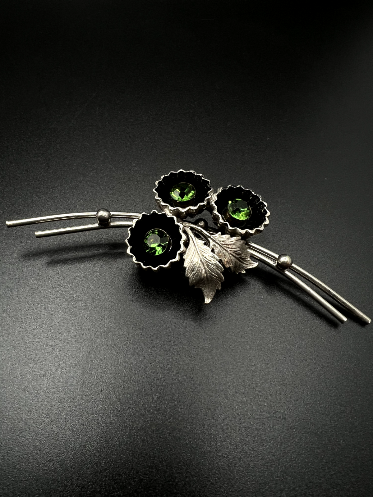 Vintage Signed ST LABRE Silver-Toned Flower With Green Rhinestones Brooch Pin