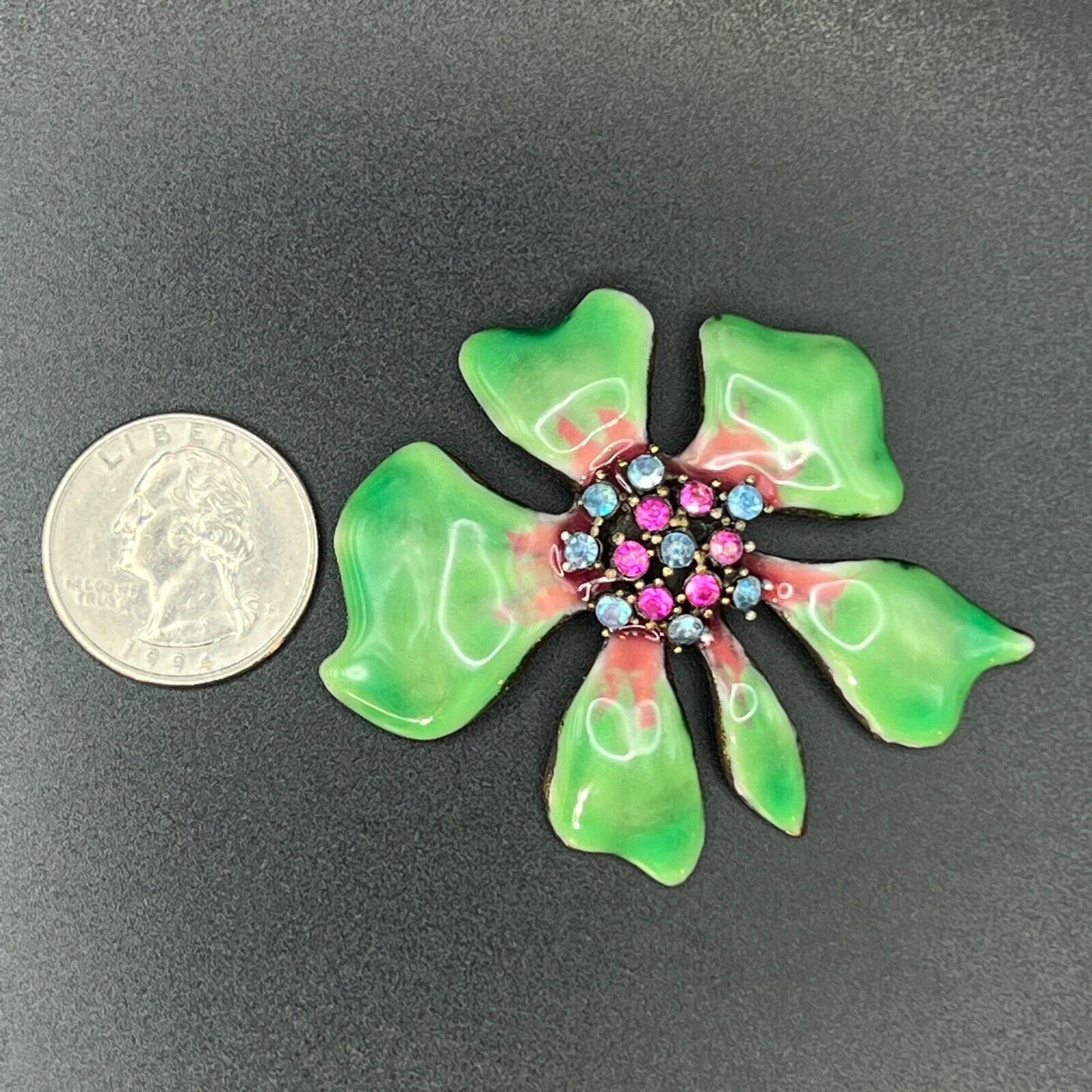 Vintage Beautiful Green & Pink Enameled Flower Brooch Pin