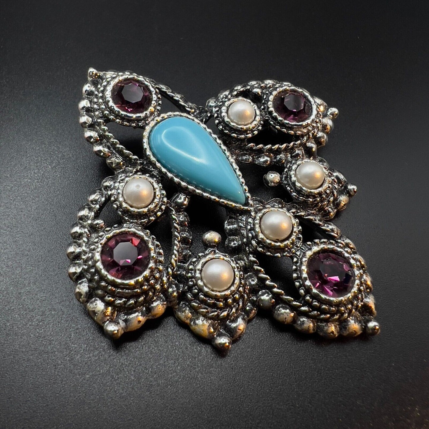 Vintage SARAH COV Imperial w Faux Pearls Blue & Purple Stones Pendant Brooch Pin