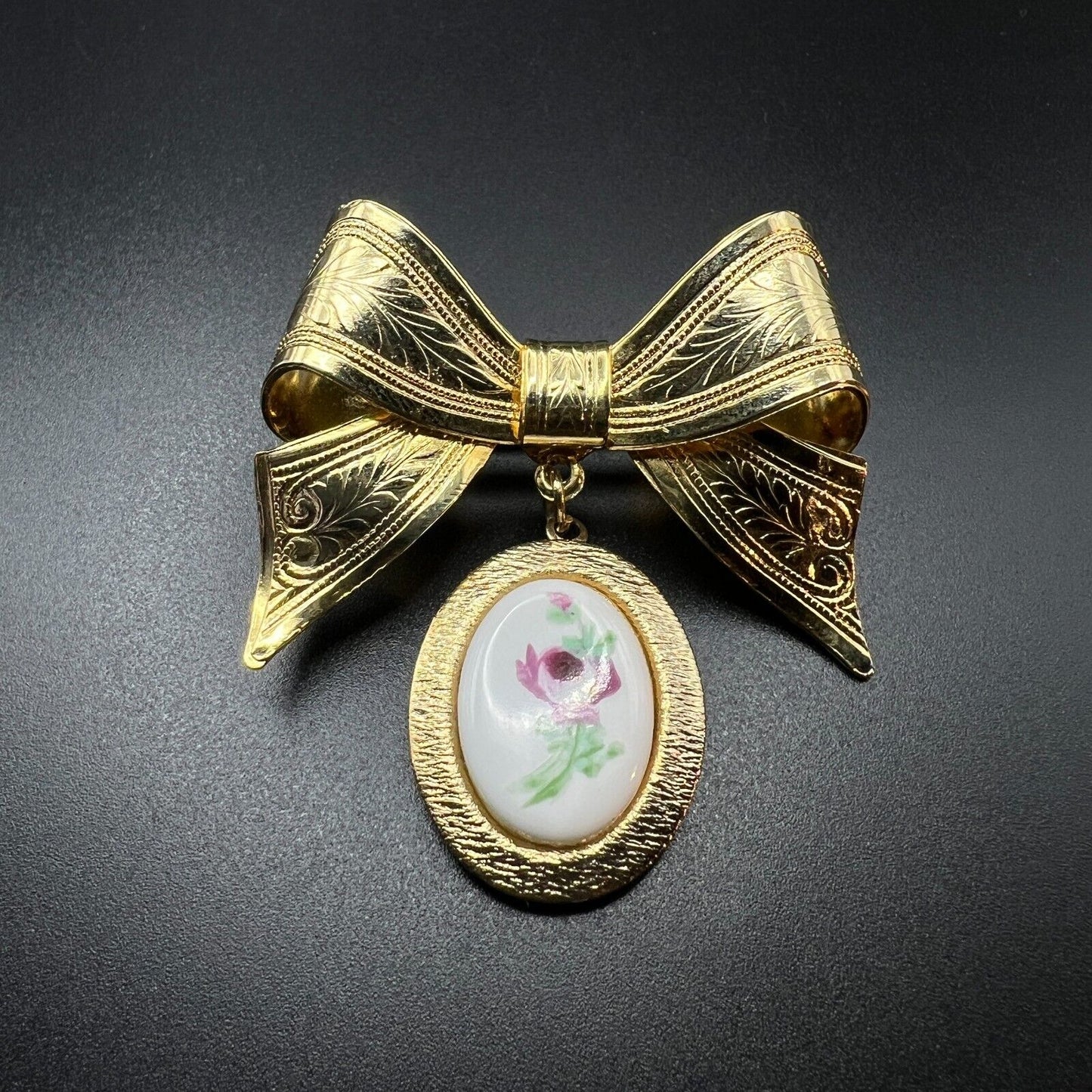 Vintage Beautiful Gold-Toned Ribbon Scrollwork Locket with Flower Brooch Pin