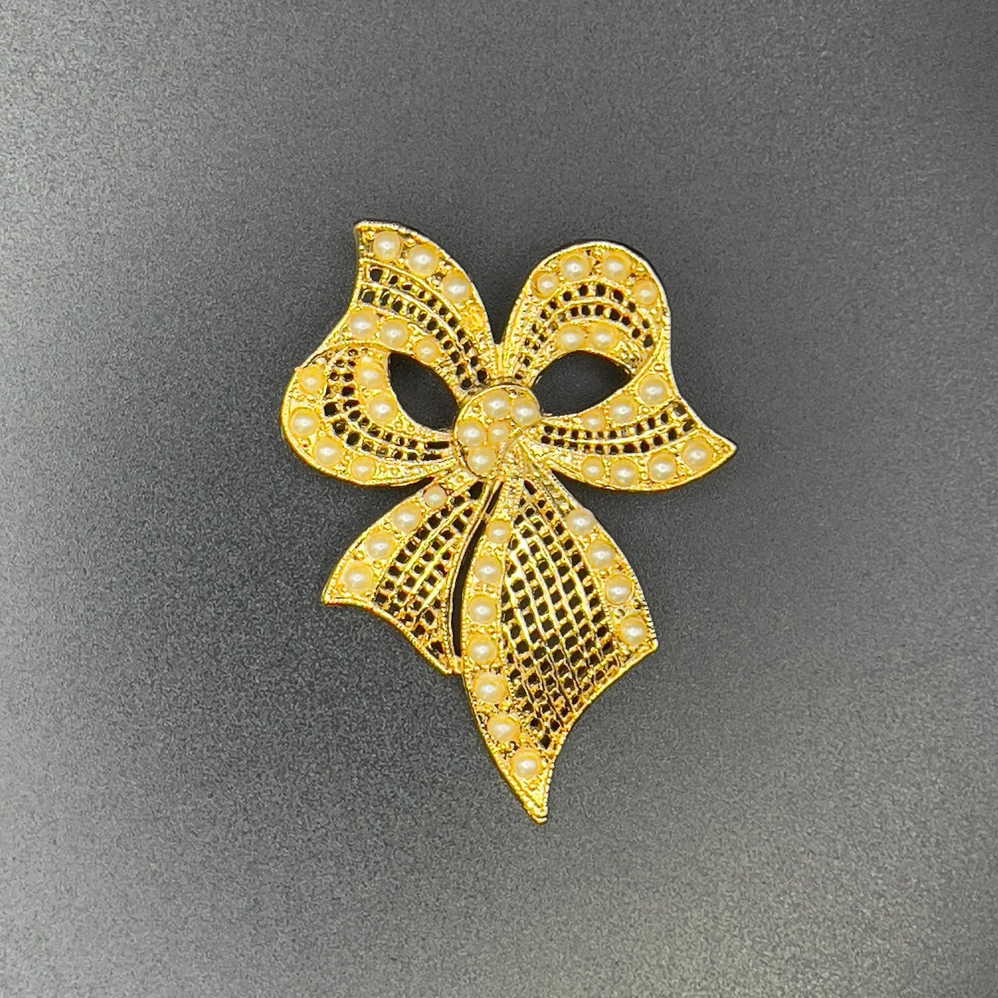 Vintage Novelty Gold-Toned Lacy Bowtie Faux Pearl Brooch Pin