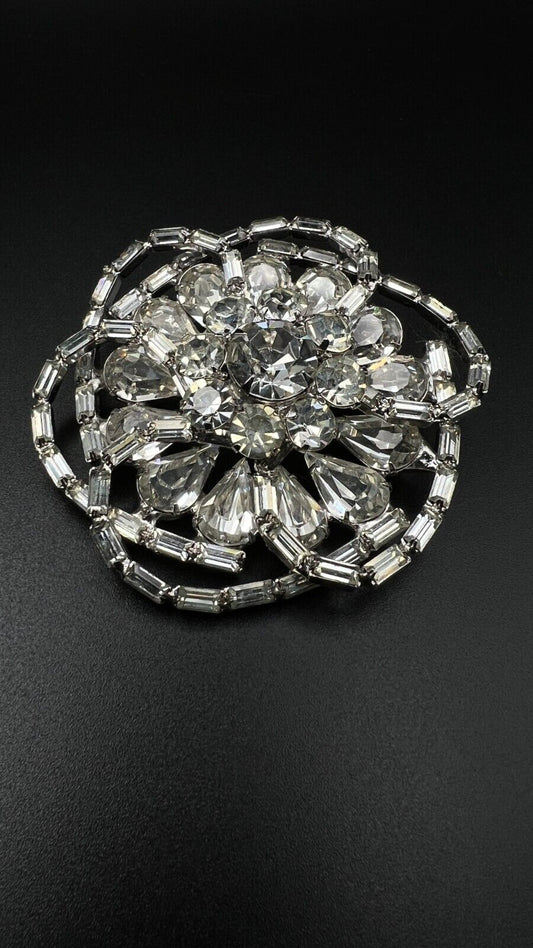 Vintage Large 3D Clear Rhinestones Silver-Toned Circular Brooch Pin