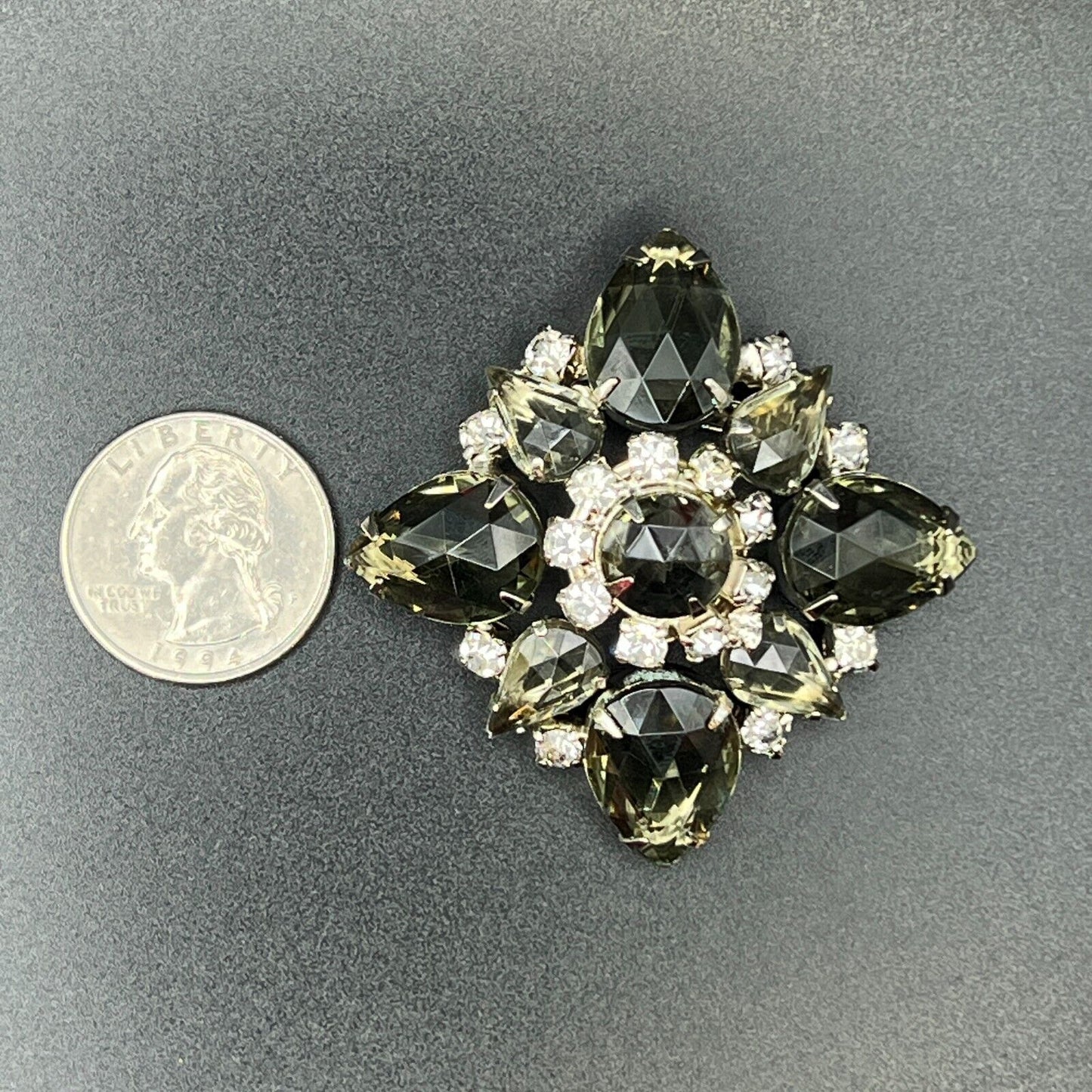 Vintage Elegant Dimensional Pronged Smoky Grey Multi-Shaped Crystals Brooch Pin