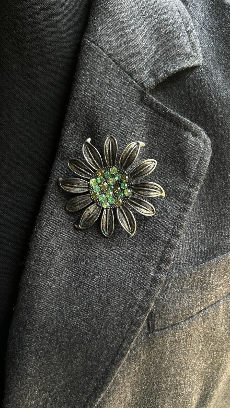 Vintage Silver-Toned Flower w Pewter Finish and Green Rhinestones Brooch Pin