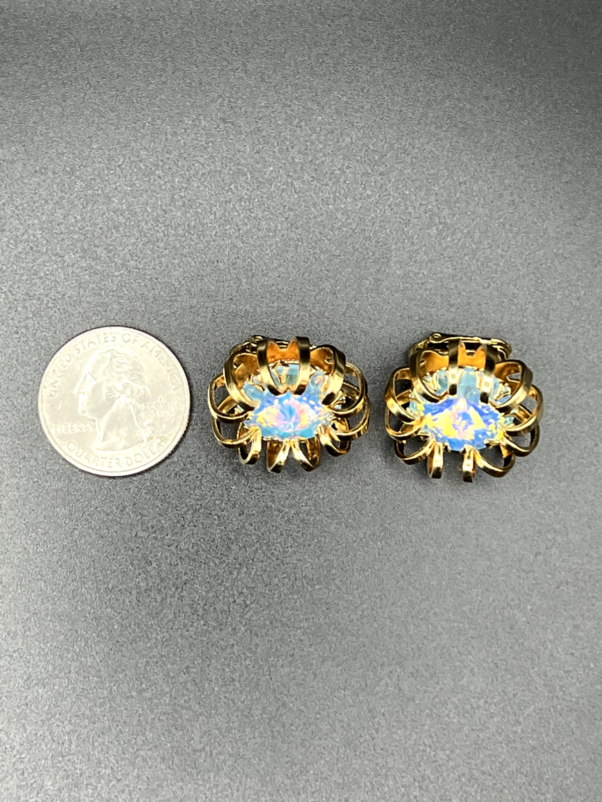 Vintage Signed SARAH COV Set- Gold-Toned Rivoli Brooch, Ring & Clip-On Earrings