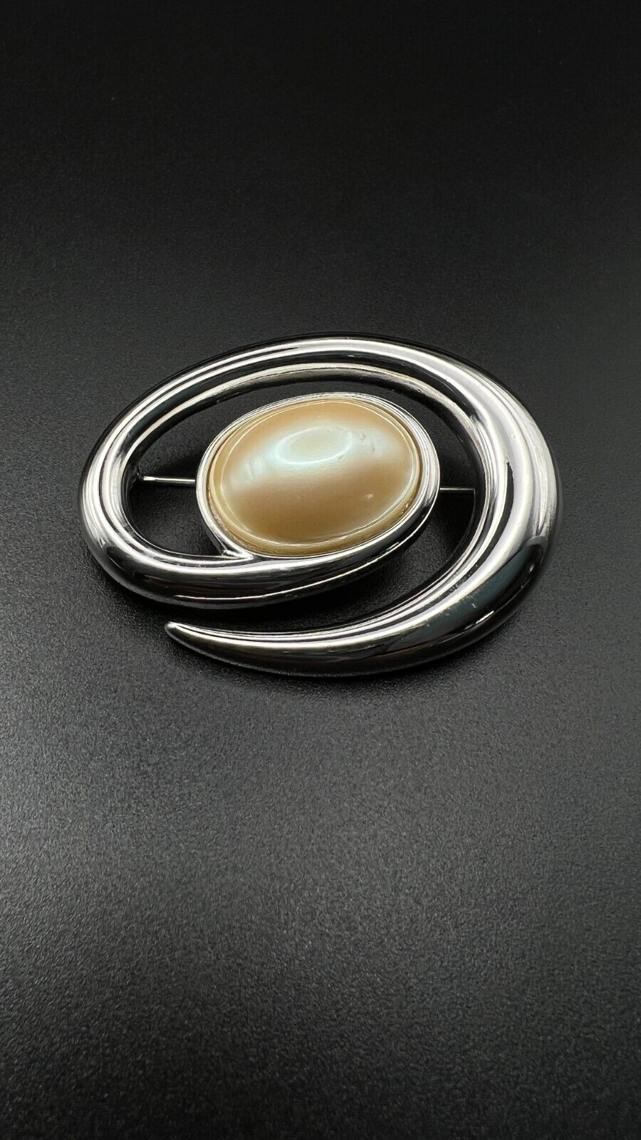 Vintage 1980s SIGNED MONET Pearl-Like Swirl Brooch Pin