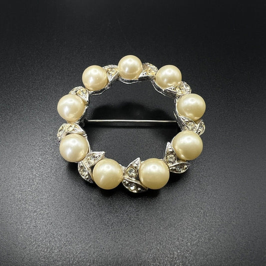 Vintage Beautiful Faux Pearl & Clear Rhinestones Wreath Brooch Pin