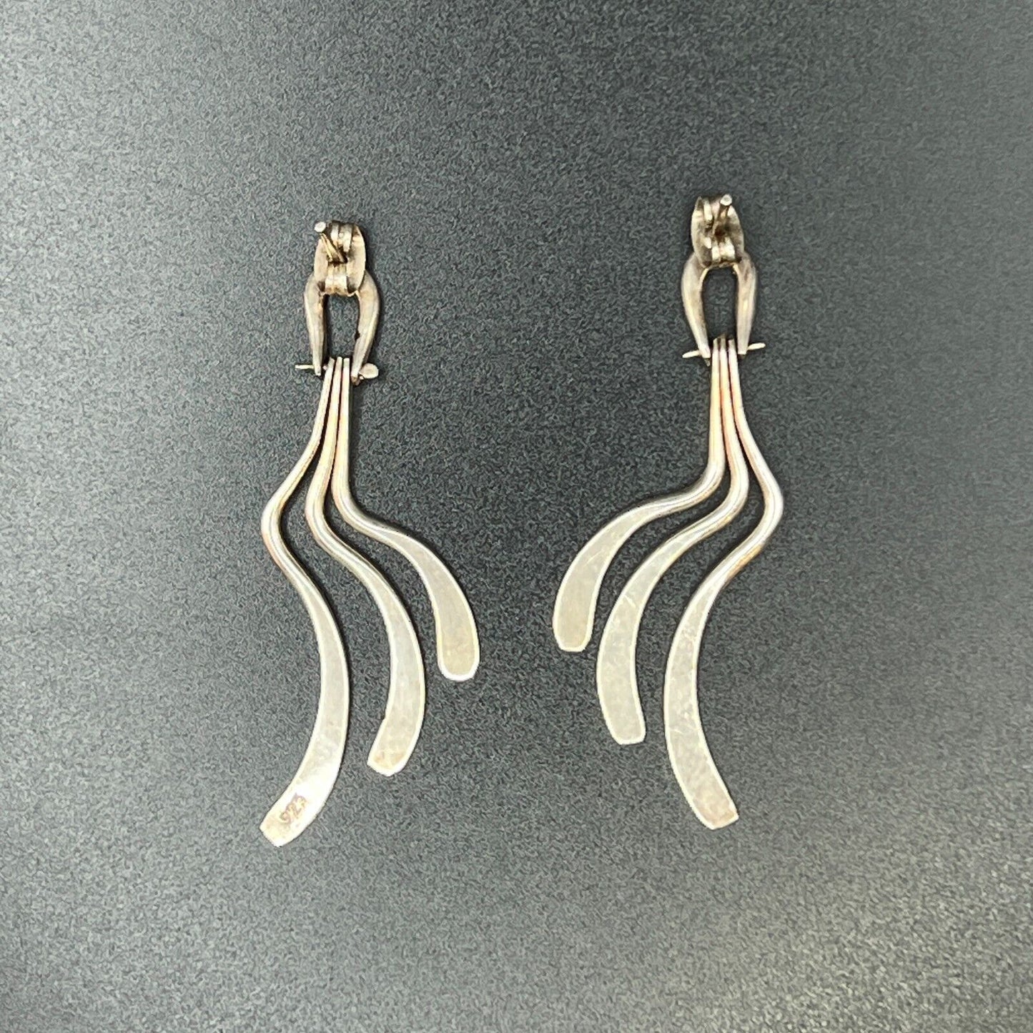 Vintage Elegant Sterling Silver Long Dangle Modern Pierced Earrings