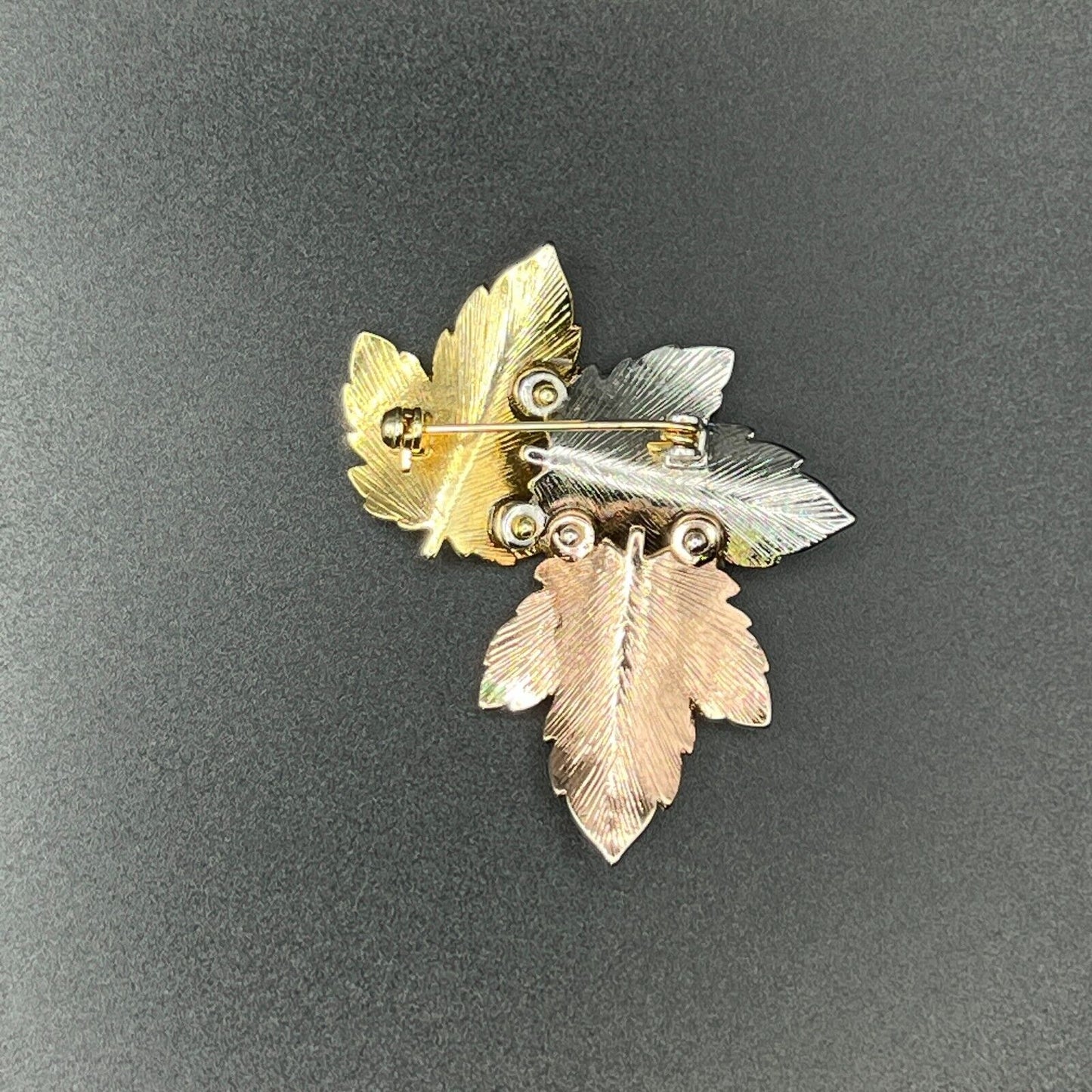 Vintage Dimensional Gold, Silver & Copper Toned Maple Leaves Brooch Pin