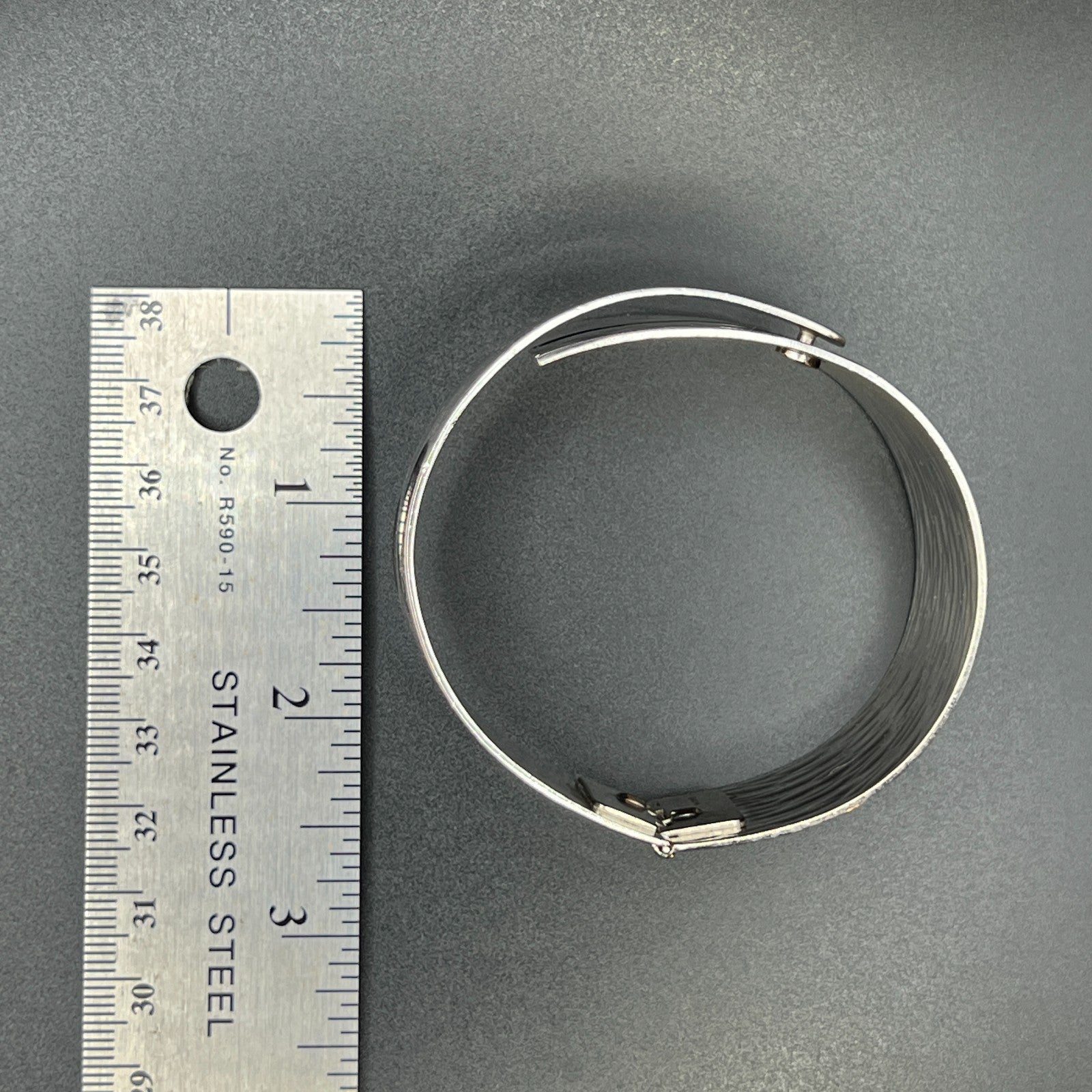 33ba97b7-cfdc-4e0c-ae87-6a07f59a0fda