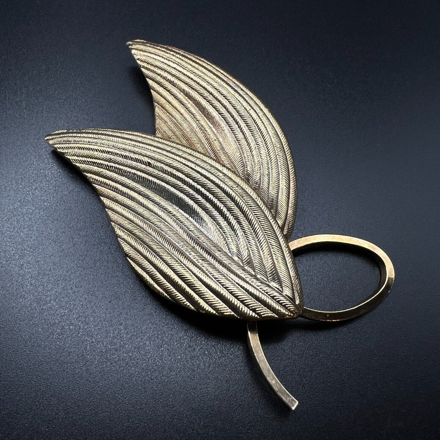 Vintage Ridged Large Gold-Toned Double Leaf Brooch Pin