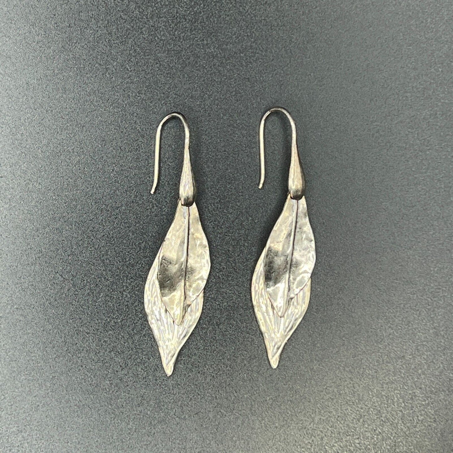 Vintage Beautiful Sterling Silver Modern Brushed Leaves Elegant Earrings