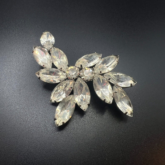 Vintage Silver-Toned w Elegant Clear Rhinestones Sparkling Brooch Pin