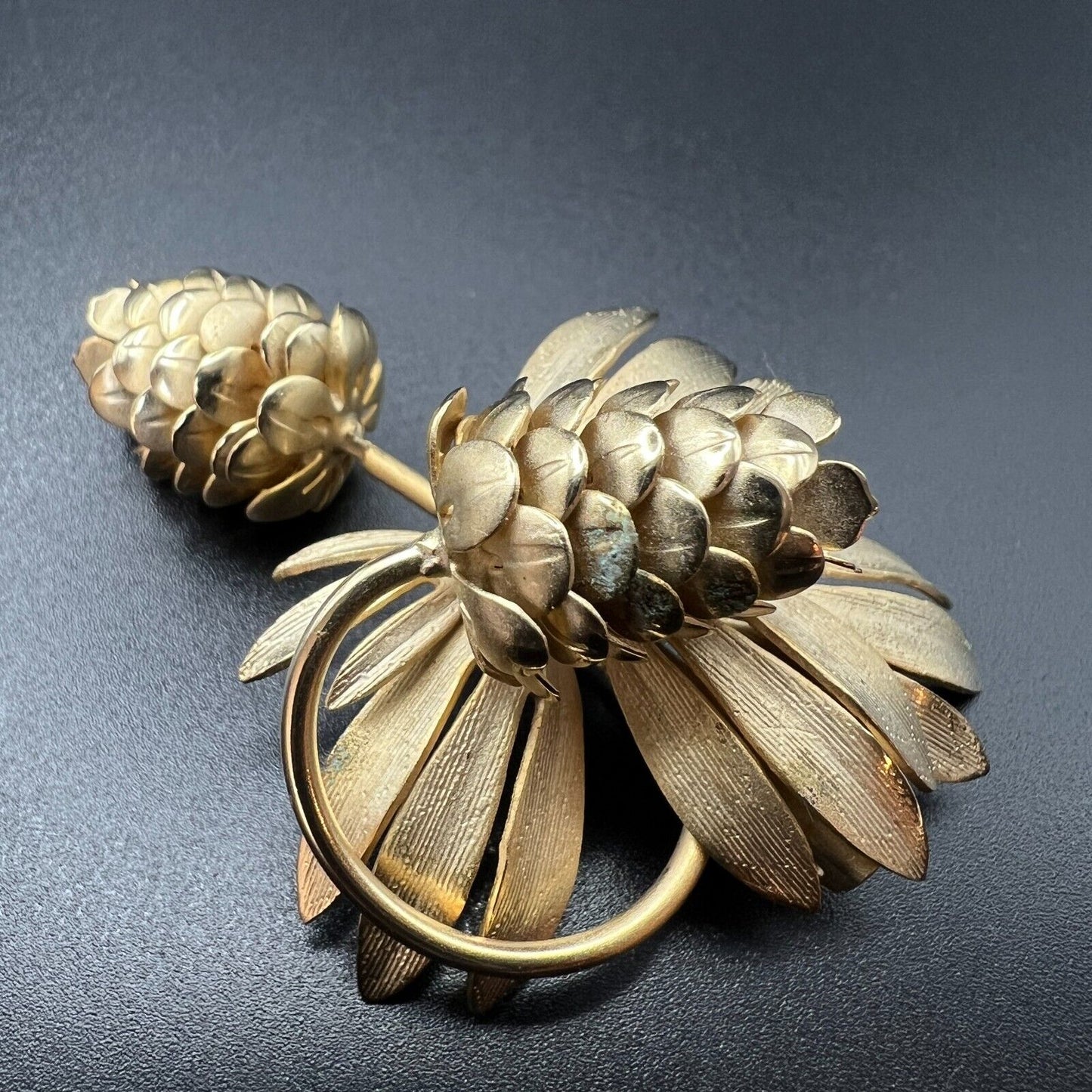 Vintage Gold-Toned Shinny Matte Finished Leaves and Pinecones Brooch Pin