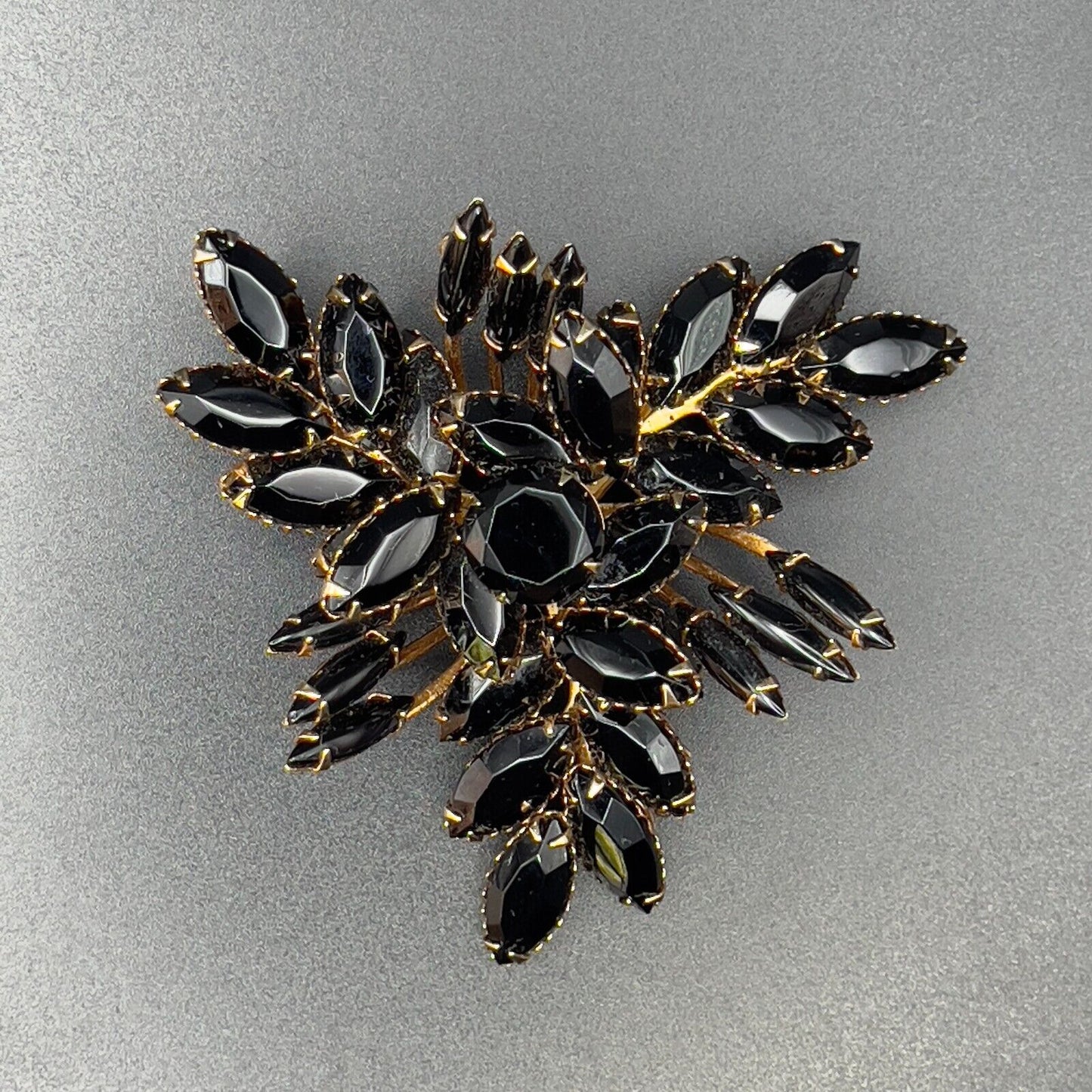 Vintage Large Beautiful Gold-Toned and Black Stones 3-Dimensional Brooch Pin