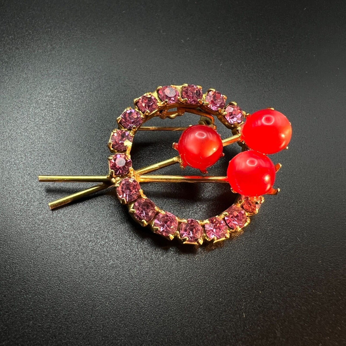 Vintage Red Balls & Sparkling Pink Rhinestones Gold-Toned Circular Brooch Pin