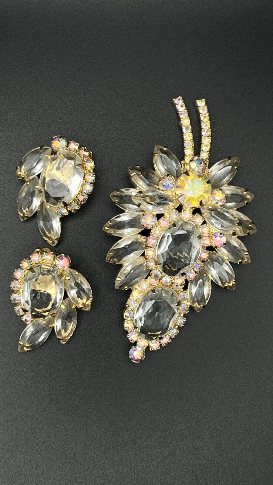 Vintage Weiss outlets By Juliana AB Brooch Earring Set