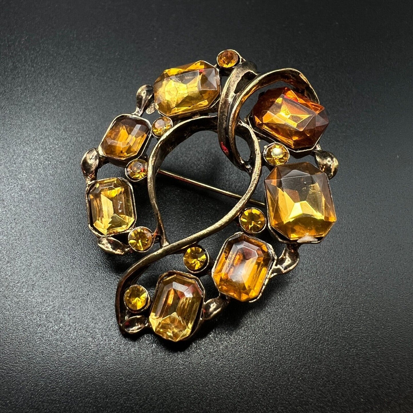 Vintage Gold-Tone Multi-Shades of Brown Sparkling Rhinestones Pendant Brooch Pin