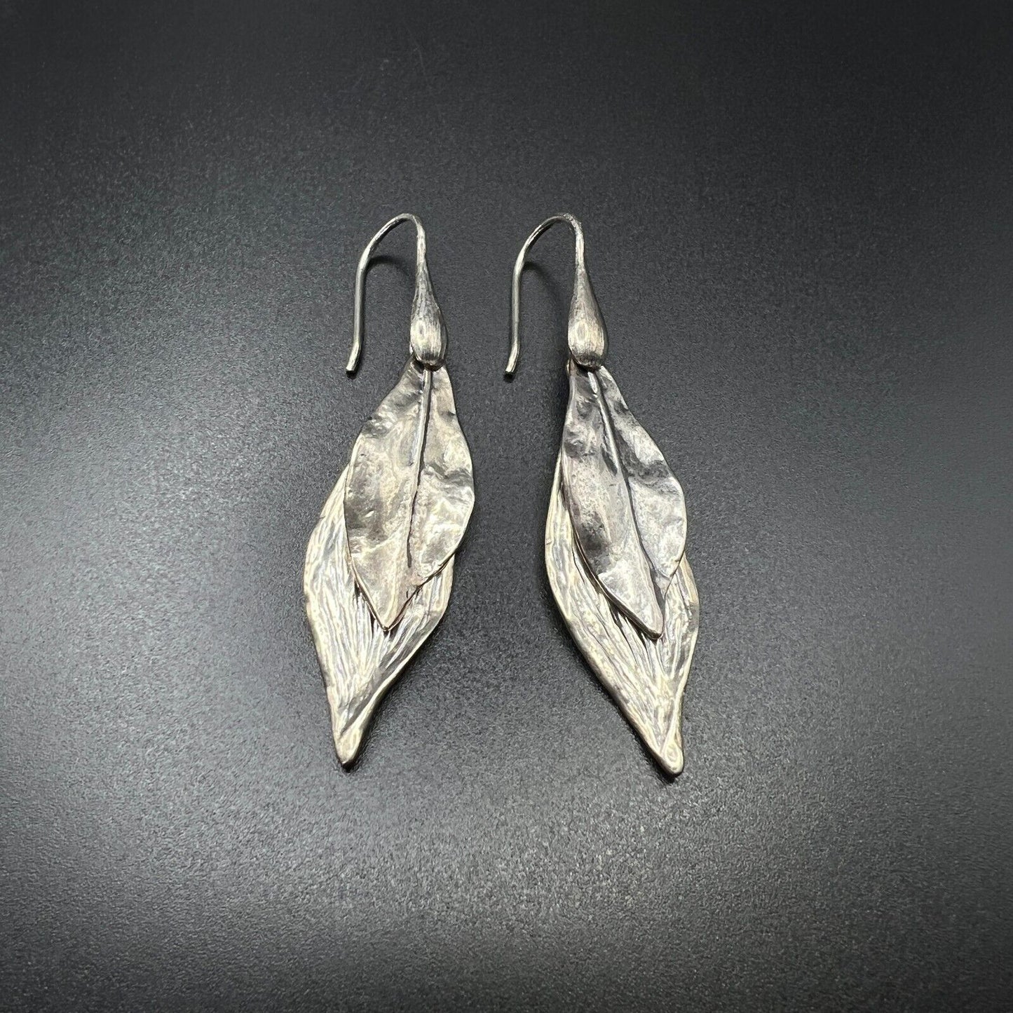 Vintage Beautiful Sterling Silver Modern Brushed Leaves Elegant Earrings