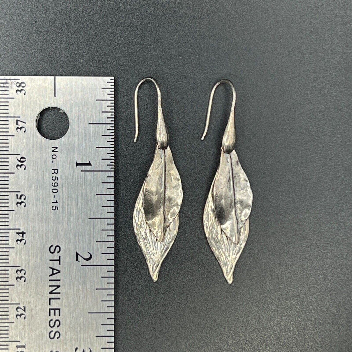 Vintage Beautiful Sterling Silver Modern Brushed Leaves Elegant Earrings