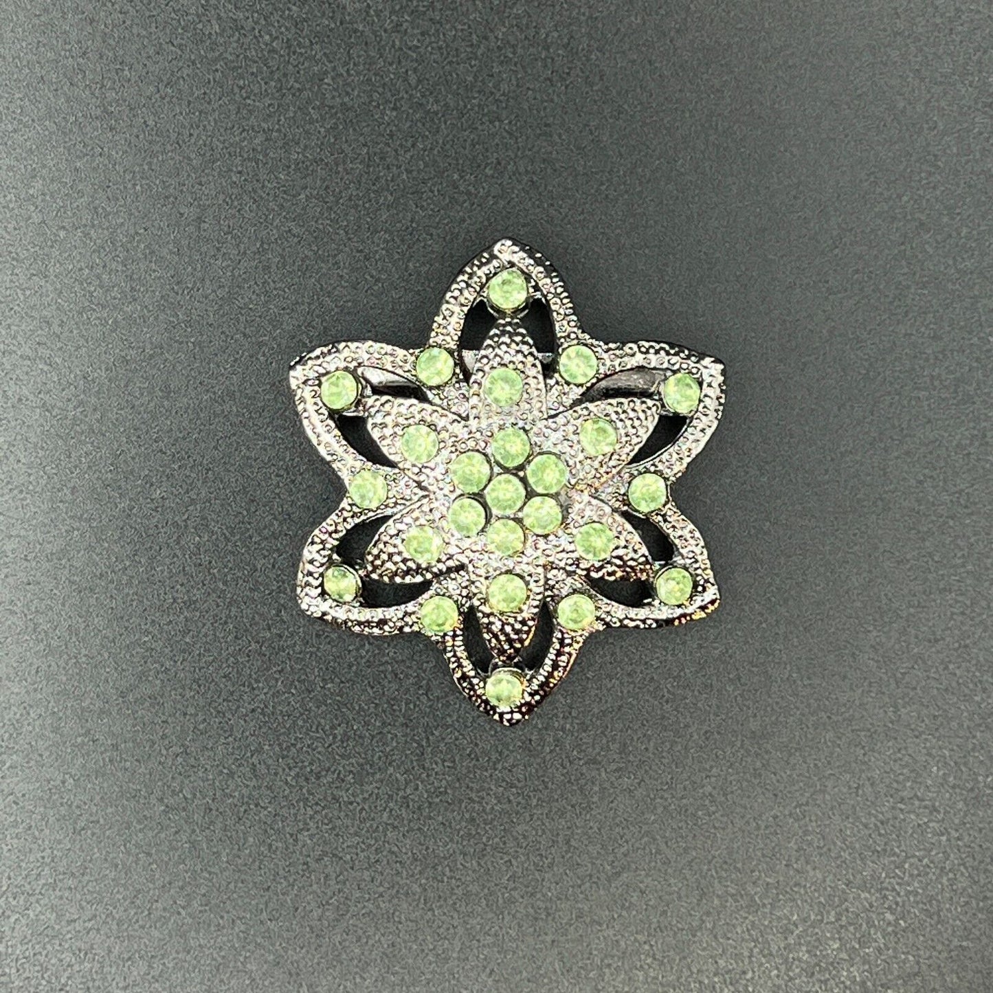 Vintage Beautiful Silver-Toned Star with Light Green Rhinestones Brooch Pin