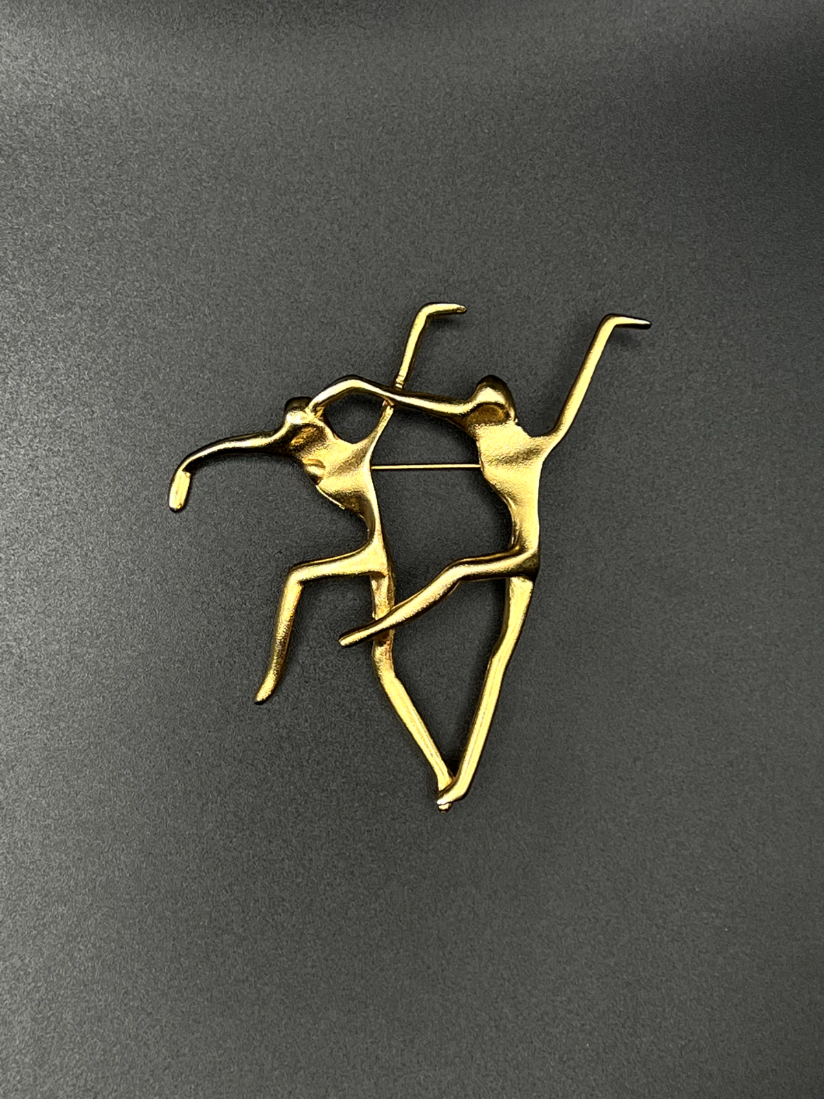 Vintage Modernist Gold-Toned Dancing Couple Brooch Pin