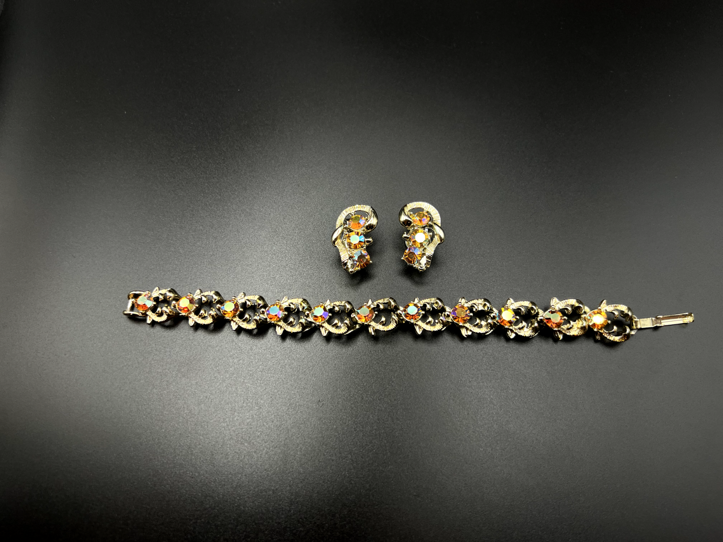 Vintage Stunning Gold-Toned Aurora Borealis Rhinestone Earrings And Bracelet Set