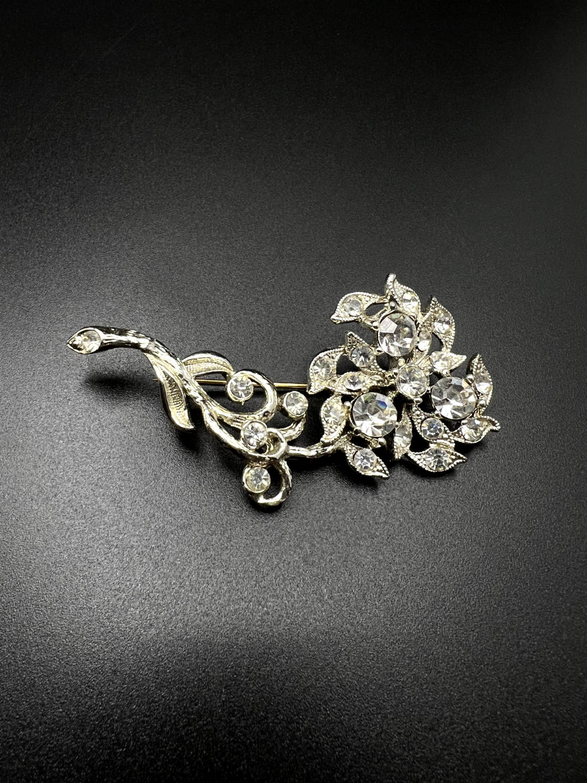 Vintage Silver-Toned Flower with Stem Clear Crystals Sparkling Brooch Pin